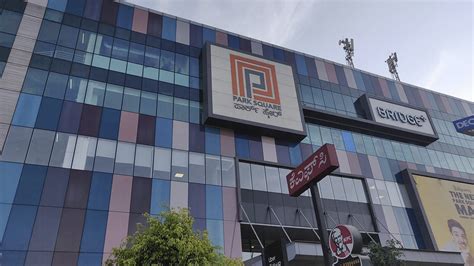 parkmall restaurants|bay park square food court.